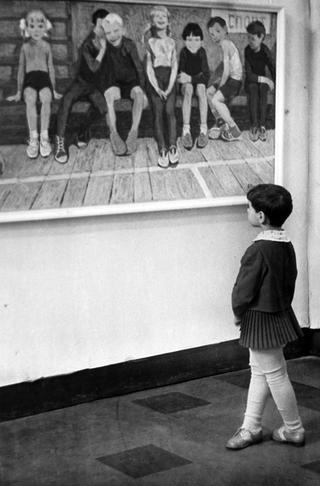 ссср У картины. 1968 (461x700, 177Kb)
