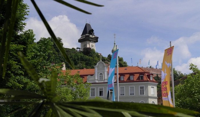 uhrturm-am-schlossberg (900x610, 61Kb)