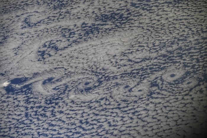 4820857415 (700x466, 435Kb)