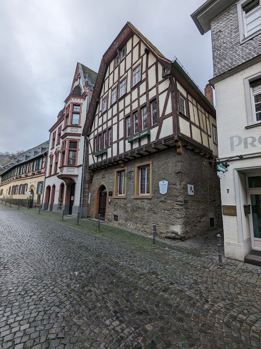 Haus Sickingen (445x700, 158Kb)