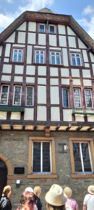 Haus Sickingen5 (314x700, 87Kb)