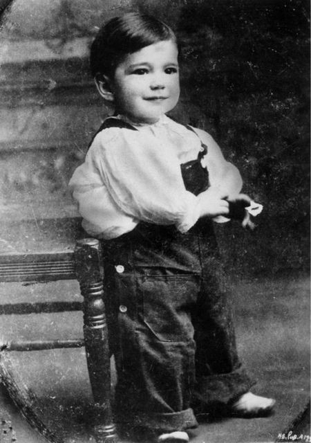 Хэмфри Богарт в детстве 