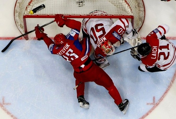 Яркие моменты хоккейного матча 1/4 ЧМ-2010 Россия - Канада 5:2, Кельн, Германия, 20 мая 2010 года. Реванш за поражение в Ванкувере.