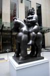 'Woman on a Horse', Fernando Bottero. Латиноамериканский Christie's аукцион в Нью-Йорке представлен публике 24 мая 2010 года.