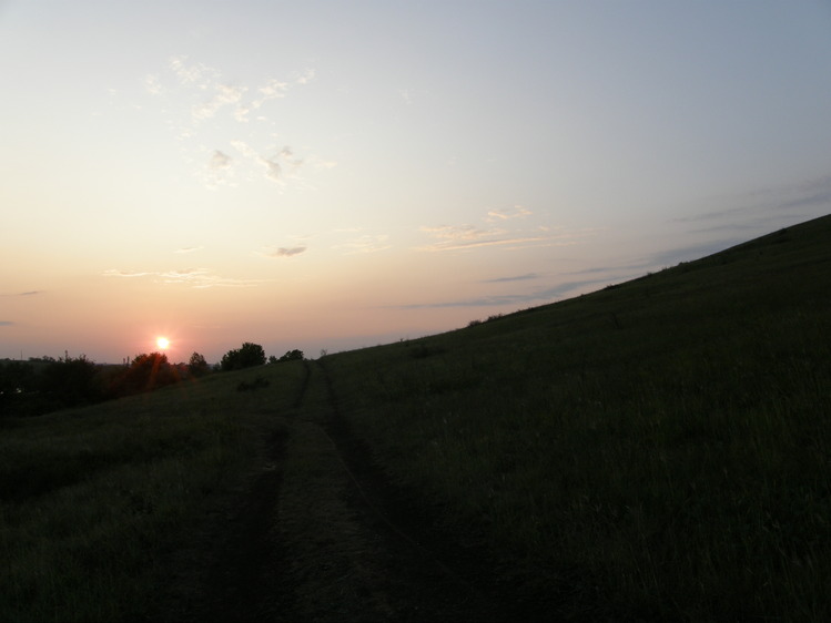 в гору