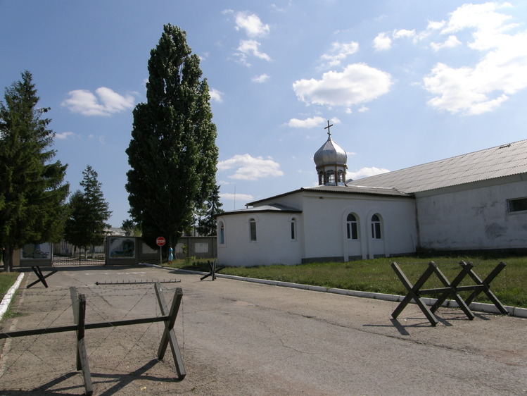 церковь в Перевальном