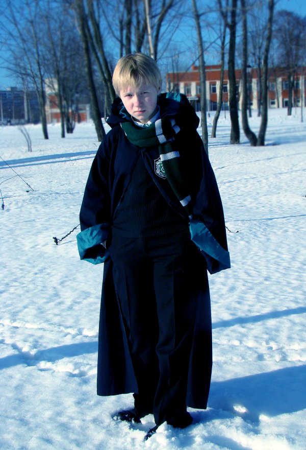 f_12228100.jpg