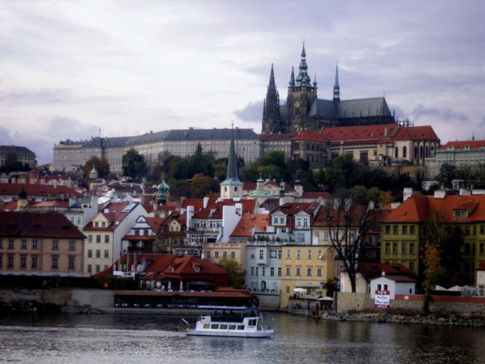 132484_prague-wallpaper_cheh.jpg