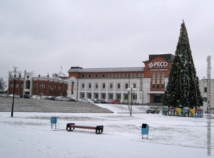 4.Театральная площадь