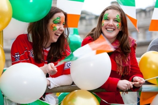 Парад Святого Патрика (St Patrick's Day parade) в Лондоне, 13 марта 2011 года.