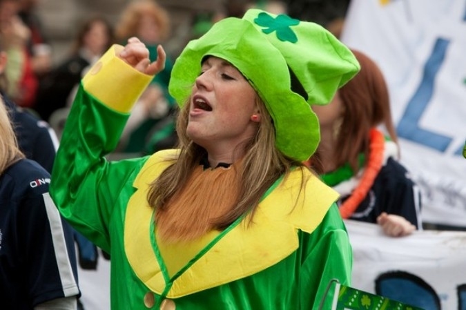 Парад Святого Патрика (St Patrick's Day parade) в Лондоне, 13 марта 2011 года.