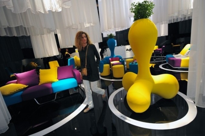 50-ая Миланская ярмарка мебельной фурнитуры (50th Milan International Furniture Fair), 12 апреля 2011 года.