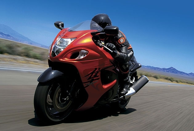 In the basic configuration sportbike equipped with the latest 197-horsepower four-cylinder engine with a volume of 1340 cubic centimeters. 3. MTT turbine superbike Y2K