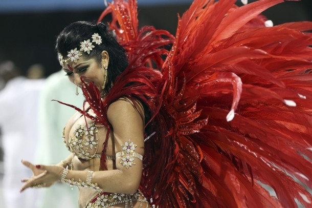 Карнавал в Сан-Паулу (Carnival in Sao Paulo), Бразилия, 17-18 февраля 2012 года.