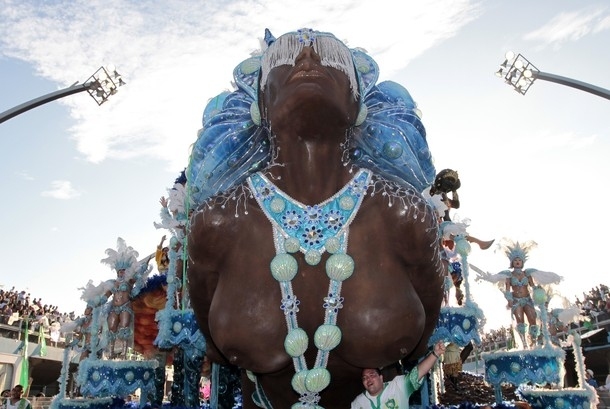 Карнавал в Сан-Паулу (Carnival in Sao Paulo), Бразилия, 17-18 февраля 2012 года.