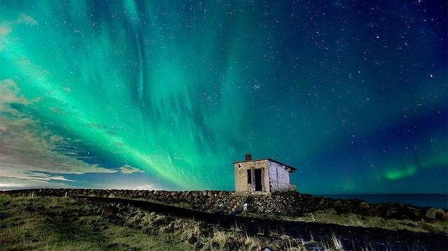 Фотографии северного сияния в Исландии от фотографа Кристиана Уннар Кристджанссон (Kristjan Unnar Kristjansson).