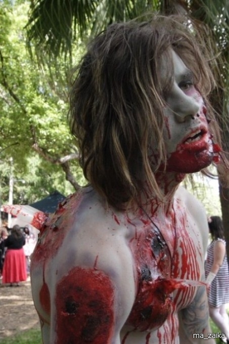 Брисбен, Австралия. Zombie Walk.