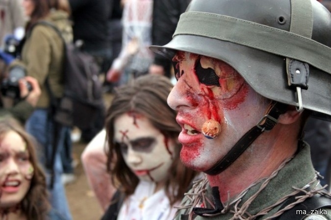 Торонто, Канада. Zombie Walk.