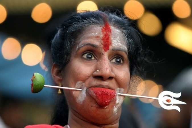 Индуистский Тайпусам фестиваль (Hindu festival Thaipusam), Куала-Лумпур, Малайзия, 19-20 января 2011 года.