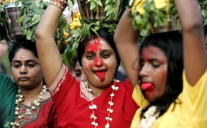 Индуистский Тайпусам фестиваль (Hindu festival Thaipusam), Куала-Лумпур, Малайзия, 19-20 января 2011 года.