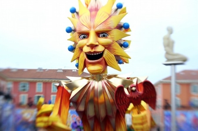 127-ой карнавал в Ницце (Nice's Carnival), Франция, 22 февраля 2011 года.