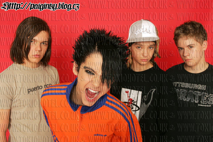  (699x466, 119Kb)