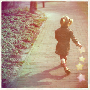 13285099_My_own_Fairytale_World_by_bl0emetjE (300x300, 28Kb)