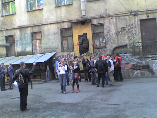  (640x480, 101Kb)