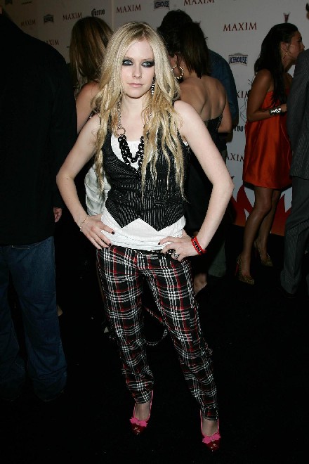 avril2 (440x660, 69Kb)