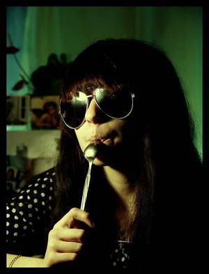 16953417_13485092_13172939_13167743_12949648_11091316_2548186_retro_II_by_ladymonroe (300x394, 18Kb)