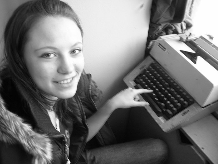 (700x525, 84Kb)