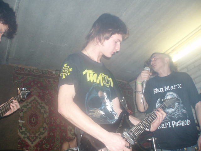  (640x480, 149Kb)