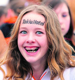 20072329_10766745_Germans_are_crazy_by_Nhami (241x257, 18Kb)