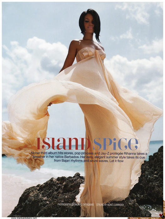 85494_Rihanna_-_Essence_June_2007_001_122_407lo (526x698, 184Kb)