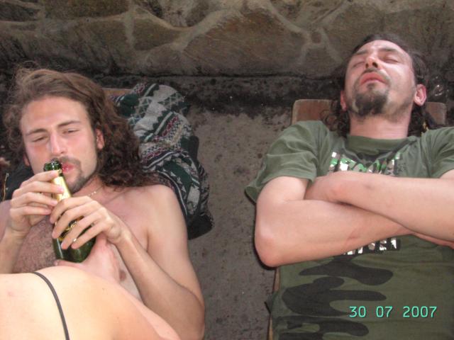  (640x480, 40Kb)