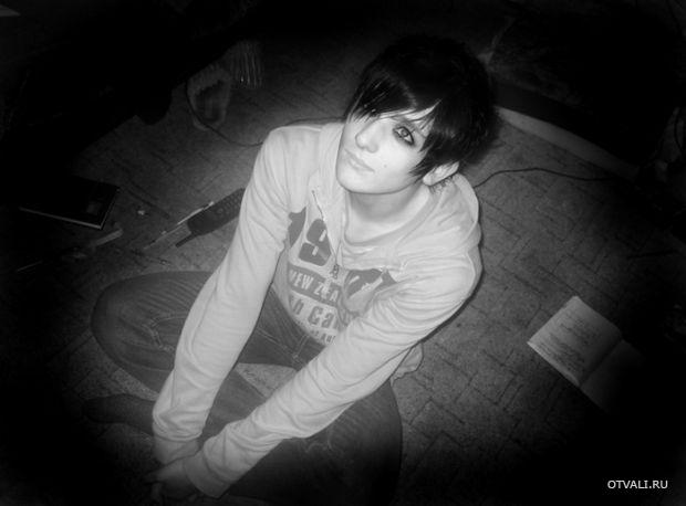 17632_s__emo_malchiki_foto_5[1] (620x458, 26Kb)