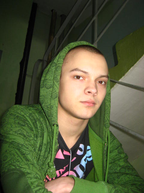  (480x640, 50Kb)