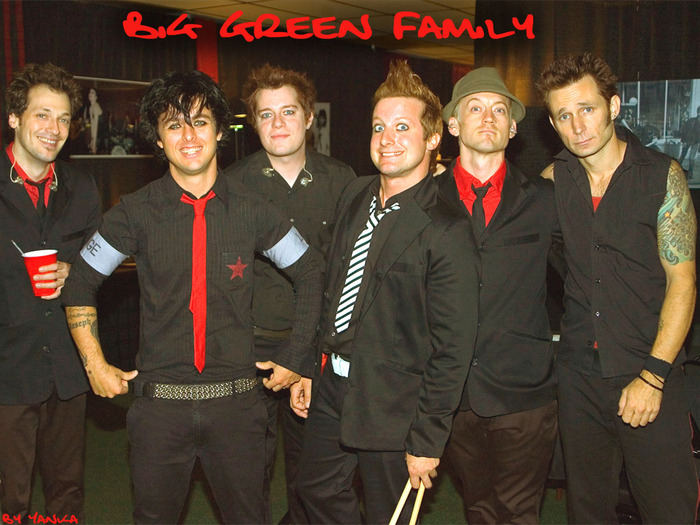 http://img0.liveinternet.ru/images/attach/b/3/17/287/17287113_family_green.jpg