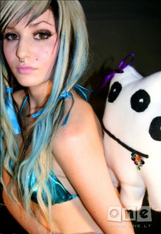 58858632_emo_girls (330x480, 28Kb)