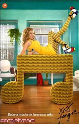normal_Fergie_Motorola_NOVA_www_fergiebr_com (256x400, 23Kb)