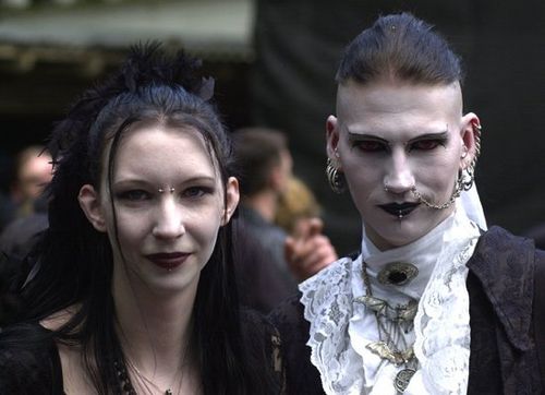 goths42_20070401_1007459915 (500x362, 28Kb)