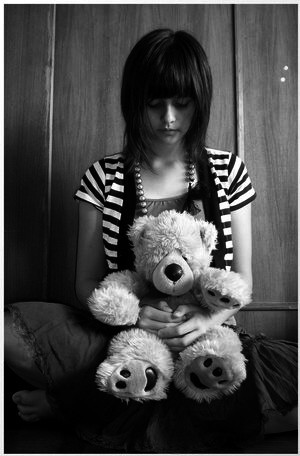UntitledGrayscale03 (300x456, 32Kb)