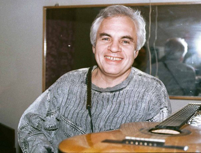 72443896_Evgeniy_Isaakovich_Klyachkin (499x334, 282Kb)