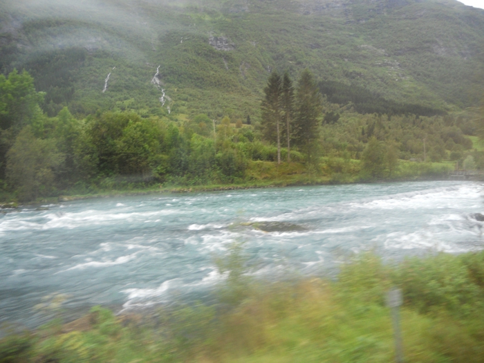 4752699_nor_536 (700x525, 258Kb)