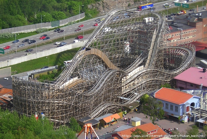 952377_Balder_rollercoaster (700x472, 395Kb)