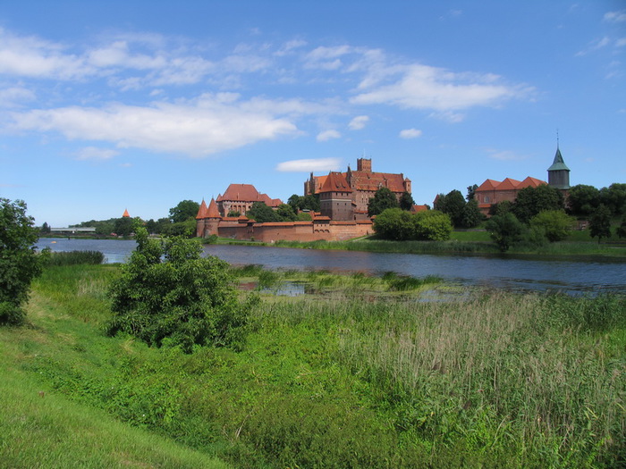 4868787_Malbork1 (700x525, 143Kb)