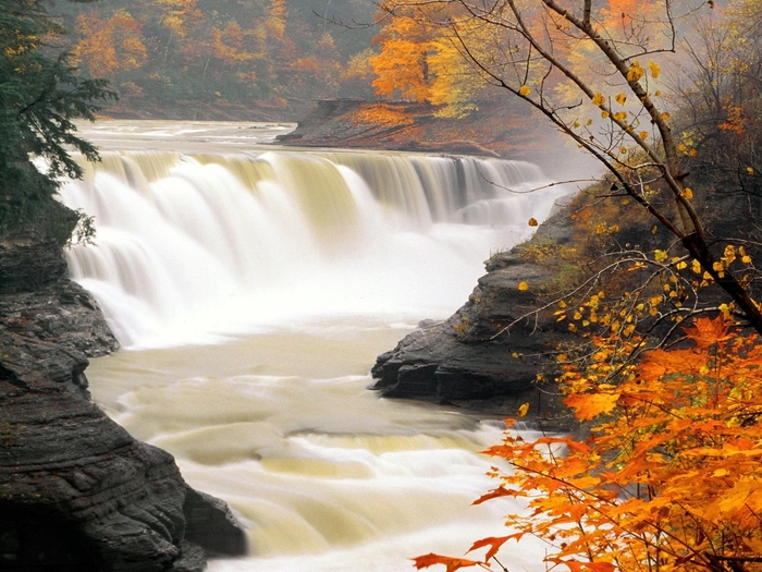 Lower Falls, Letchworth State Park, Castile, New York (700x525, 325Kb)