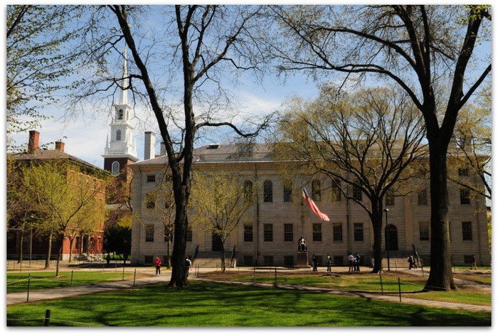 4216969_Harvard_University_USA (700x471, 171Kb)