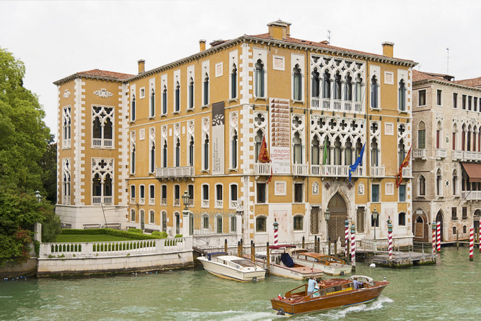 2410721_1Palazzo_Cavalli_Franchetti_Venice001 (700x467, 188Kb)