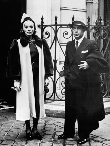 Erich-Maria-Remarque-34 (375x496, 99Kb)